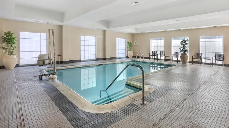 <b>Best Western Bar Harbour Inn Pool</b>. Images powered by <a href="https://iceportal.shijigroup.com/" title="IcePortal" target="_blank">IcePortal</a>.