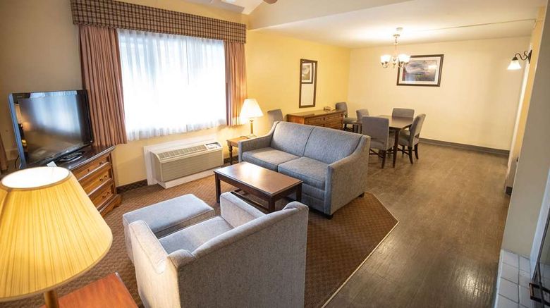<b>Best Western of Lake George Room</b>. Images powered by <a href="https://iceportal.shijigroup.com/" title="IcePortal" target="_blank">IcePortal</a>.