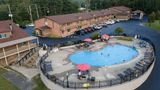 <b>Best Western of Lake George Pool</b>. Images powered by <a href="https://iceportal.shijigroup.com/" title="IcePortal" target="_blank">IcePortal</a>.