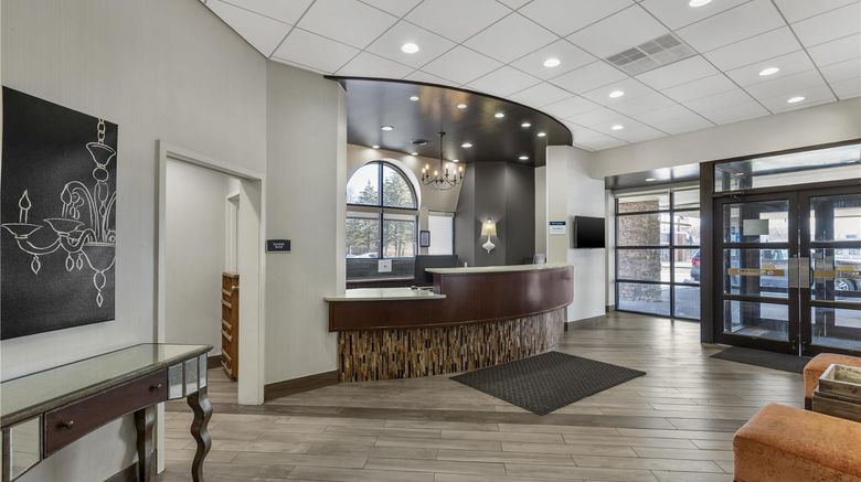 <b>Best Western Gateway Adirondack Inn Lobby</b>. Images powered by <a href="https://iceportal.shijigroup.com/" title="IcePortal" target="_blank">IcePortal</a>.