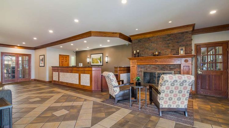 Best Western University Inn Lobby