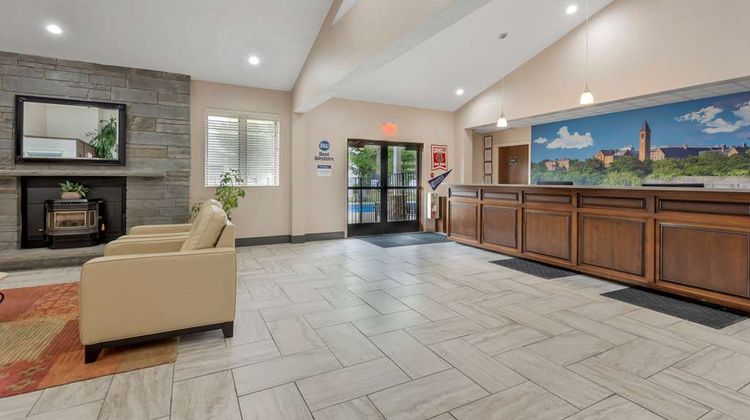 Best Western University Inn Lobby