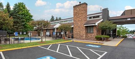 Best Western University Inn Exterior