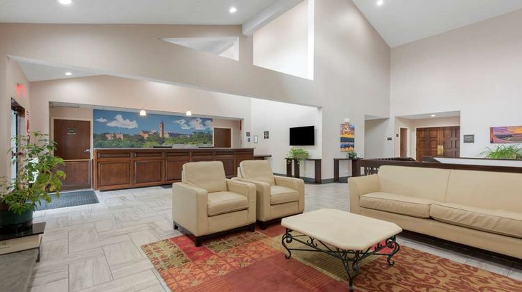 Best Western University Inn Lobby