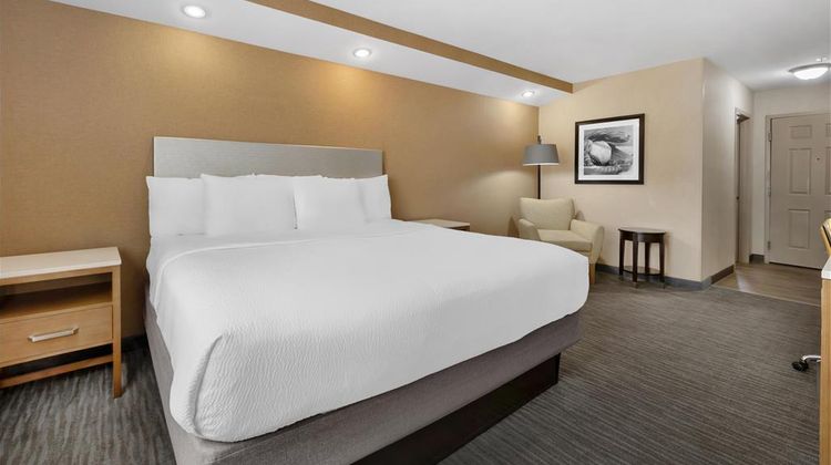 Best Western Cooperstown Inn & Suites Room
