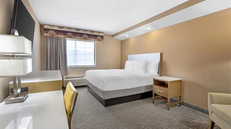 Best Western Cooperstown Inn & Suites Room