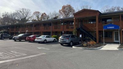 SureStay Plus Best Western Woodbury Inn