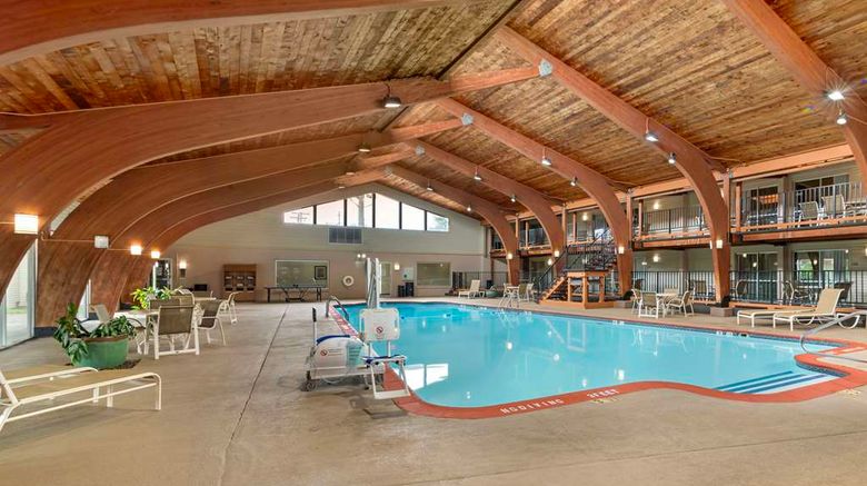<b>Best Western Plus Plattsburgh Pool</b>. Images powered by <a href="https://iceportal.shijigroup.com/" title="IcePortal" target="_blank">IcePortal</a>.