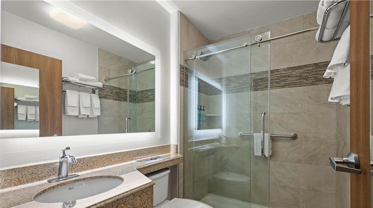 Best Western Crown Inn & Suites Room