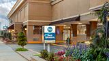 Best Western Mill River Manor Exterior