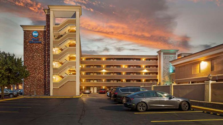 <b>Best Western Mill River Manor Exterior</b>. Images powered by <a href="https://iceportal.shijigroup.com/" title="IcePortal" target="_blank">IcePortal</a>.