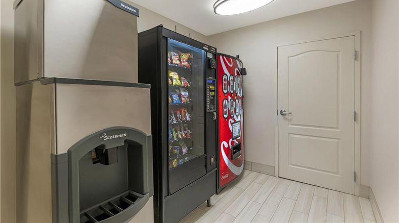 <b>Best Western Plus Vineyard Inn & Suites Other</b>. Images powered by <a href="https://iceportal.shijigroup.com/" title="IcePortal" target="_blank">IcePortal</a>.