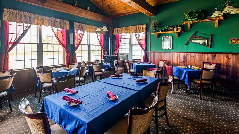 <b>Best Western Plus Ticonderoga Inn & Stes Restaurant</b>. Images powered by <a href="https://iceportal.shijigroup.com/" title="IcePortal" target="_blank">IcePortal</a>.
