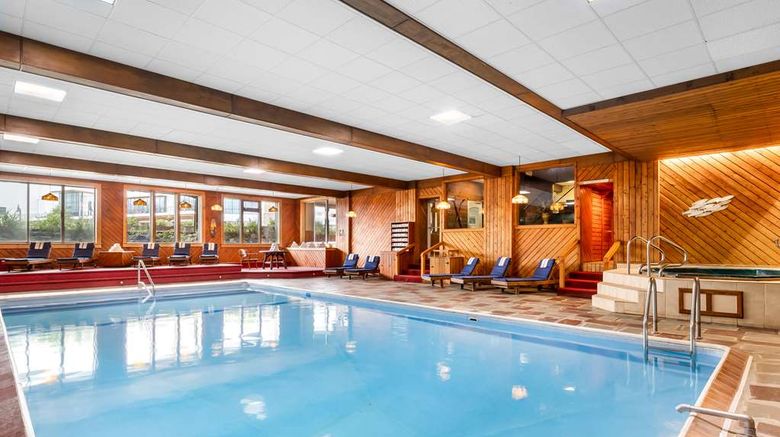 <b>Best Western Adirondack Inn Pool</b>. Images powered by <a href="https://iceportal.shijigroup.com/" title="IcePortal" target="_blank">IcePortal</a>.