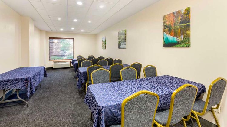 Best Western Plus Victor Inn & Suites Meeting