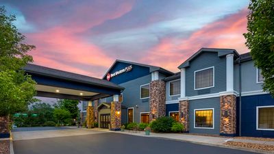 Best Western Plus Victor Inn & Suites
