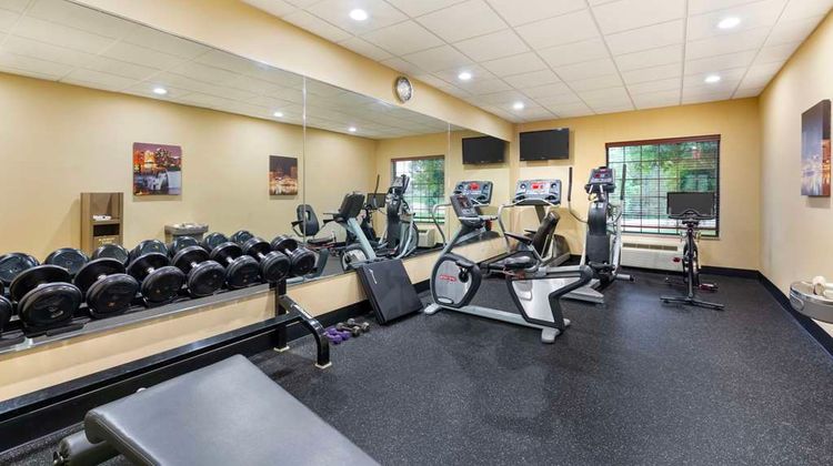 Best Western Plus Victor Inn & Suites Health