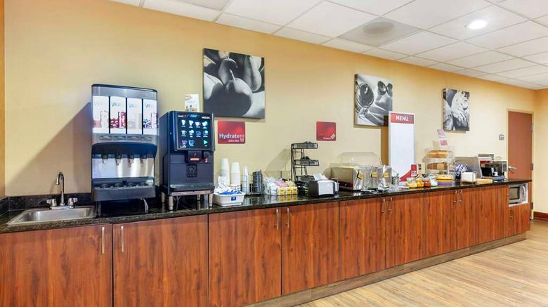 <b>Best Western Plus Victor Inn & Suites Restaurant</b>. Images powered by <a href="https://iceportal.shijigroup.com/" title="IcePortal" target="_blank">IcePortal</a>.