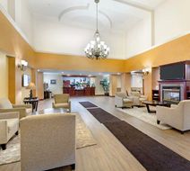 Best Western Plus Victor Inn & Suites Lobby