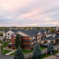 Best Western Plus Franklin Square Inn