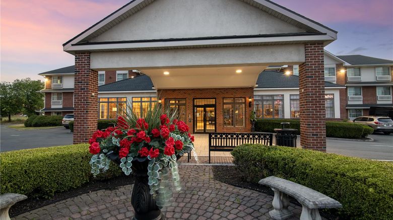 <b>Best Western Plus Franklin Square Inn Exterior</b>. Images powered by <a href="https://iceportal.shijigroup.com/" title="IcePortal" target="_blank">IcePortal</a>.