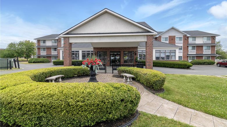 Best Western Plus Franklin Square Inn Exterior. Images powered by <a href="https://iceportal.shijigroup.com" target="_blank" rel="noopener">Ice Portal</a>.