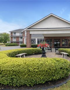 Best Western Plus Franklin Square Inn