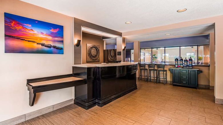 <b>Best Western Dunkirk & Fredonia Inn Lobby</b>. Images powered by <a href="https://iceportal.shijigroup.com/" title="IcePortal" target="_blank">IcePortal</a>.