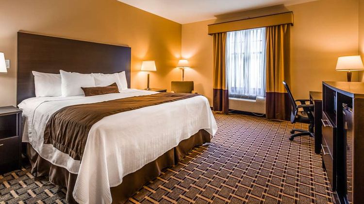 Best Western Plus The Inn Stes at Falls Room