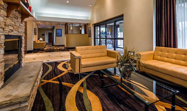 Best Western Plus Galleria Inn & Suites Lobby