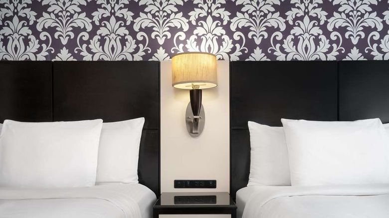 <b>Best Western Premier Herald Square Room</b>. Images powered by <a href="https://iceportal.shijigroup.com/" title="IcePortal" target="_blank">IcePortal</a>.