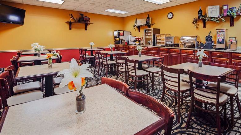 <b>Best Western Inn at the Fairgrounds Restaurant</b>. Images powered by <a href="https://iceportal.shijigroup.com/" title="IcePortal" target="_blank">IcePortal</a>.