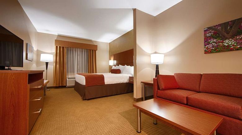 <b>Best Western Plus Finger Lakes Inn & Ste Suite</b>. Images powered by <a href="https://iceportal.shijigroup.com/" title="IcePortal" target="_blank">IcePortal</a>.