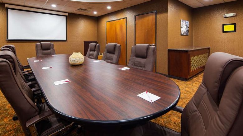 <b>Best Western Plus Finger Lakes Inn & Ste Meeting</b>. Images powered by <a href="https://iceportal.shijigroup.com/" title="IcePortal" target="_blank">IcePortal</a>.