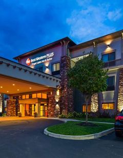 Best Western Plus Finger Lakes Inn & Ste