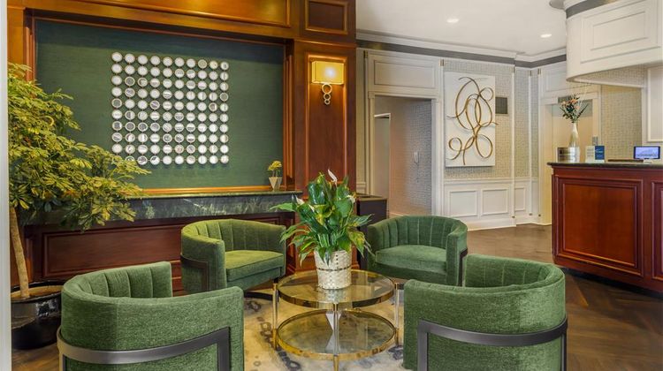 Best Western Queens Gold Coast Lobby