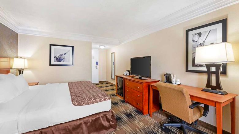 <b>Best Western Inn at Rochester Airport Room</b>. Images powered by <a href="https://iceportal.shijigroup.com/" title="IcePortal" target="_blank">IcePortal</a>.