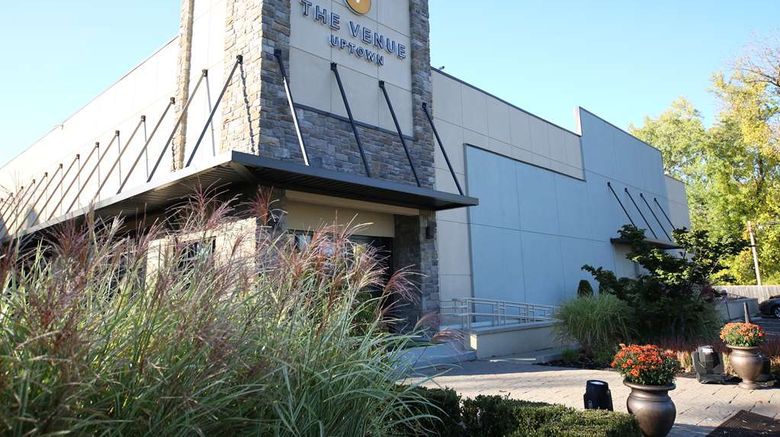 <b>Best Western Plus Hotel Kingston Exterior</b>. Images powered by <a href="https://iceportal.shijigroup.com/" title="IcePortal" target="_blank">IcePortal</a>.
