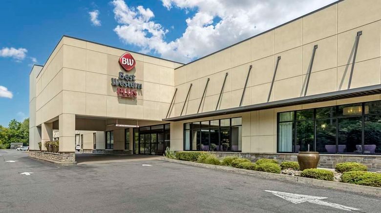 <b>Best Western Plus Hotel Kingston Exterior</b>. Images powered by <a href="https://iceportal.shijigroup.com/" title="IcePortal" target="_blank">IcePortal</a>.