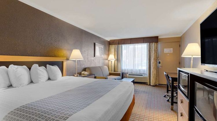 Best Western Smoky Mountain Inn Room