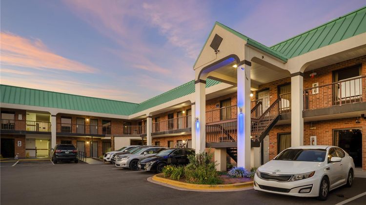 Best Western Statesville Inn Exterior
