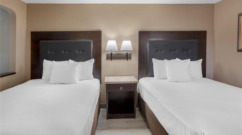 <b>Best Western Lumberton Room</b>. Images powered by <a href="https://iceportal.shijigroup.com/" title="IcePortal" target="_blank">IcePortal</a>.