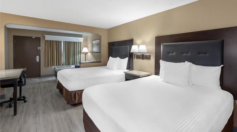 <b>Best Western Lumberton Room</b>. Images powered by <a href="https://iceportal.shijigroup.com/" title="IcePortal" target="_blank">IcePortal</a>.