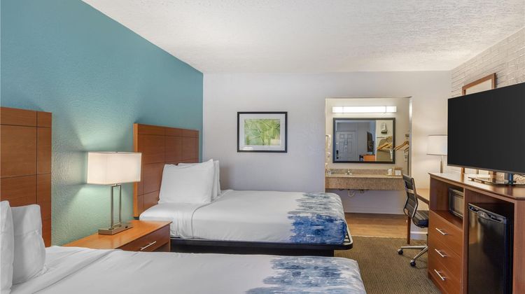 Best Western Hendersonville Inn Room
