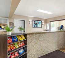 Best Western Mountainbrook Inn Lobby