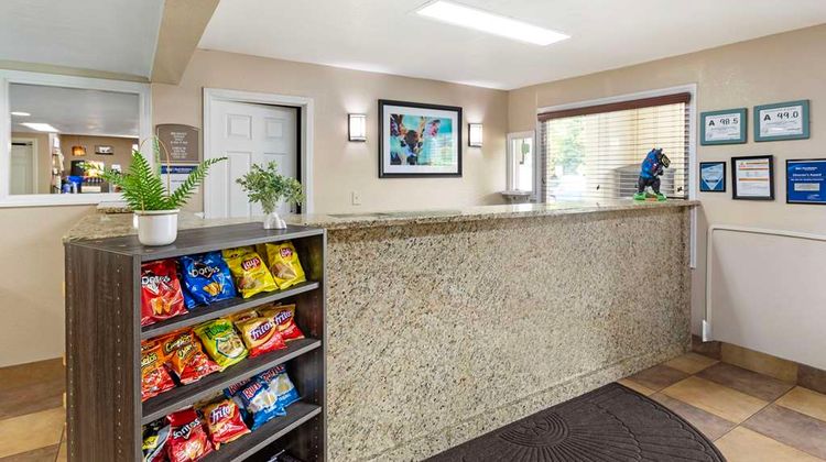 Best Western Mountainbrook Inn Lobby