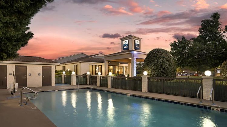 Best Western Inn & Suites - Monroe Pool