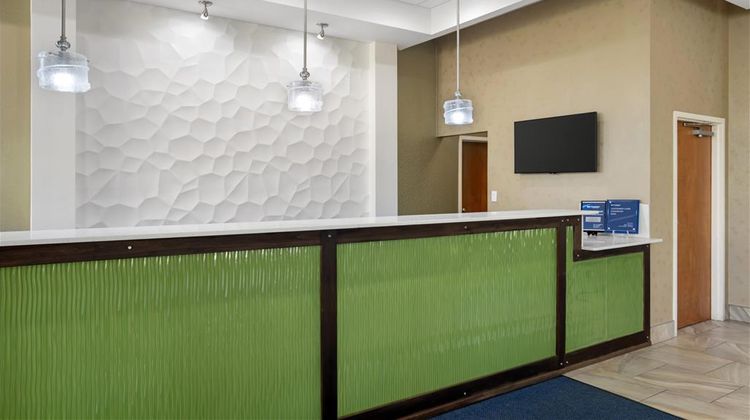 Best Western Inn & Suites - Monroe Lobby