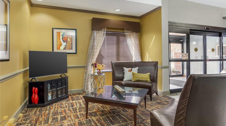 <b>Best Western Plus Suites-Greenville Lobby</b>. Images powered by <a href="https://iceportal.shijigroup.com/" title="IcePortal" target="_blank">IcePortal</a>.