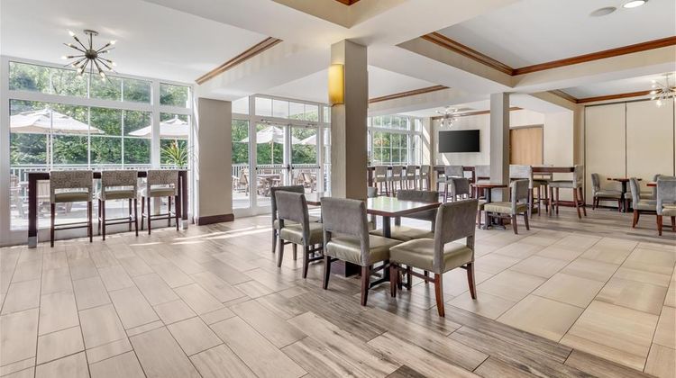 Best Western Plus River Escape Inn & Sts Restaurant